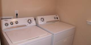 End Unit Townhome! Gallery 18