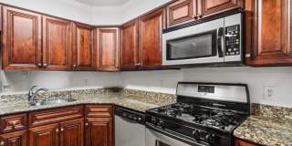 135 38th Street Gallery 2