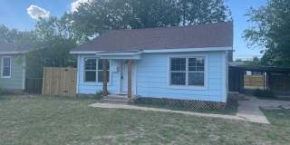 2 BED 1 BATH! Gallery 3