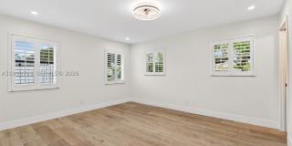 4010 NE 22nd Ave Gallery 22