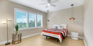 8720 Bay Colony Dr Gallery 17