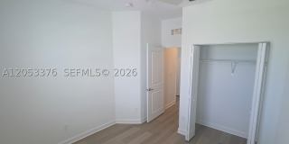 694 SE Lake Falls St Gallery 20
