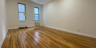 1728 Second Avenue Gallery 1