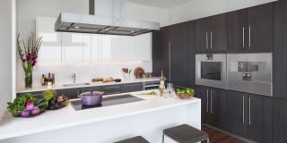 OneEleven Gallery 54