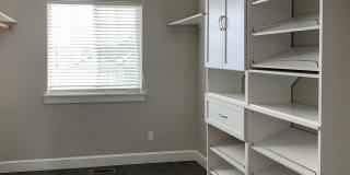 764 East Ionia Drive Gallery 25