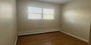 527 W Eastman Street Gallery 3