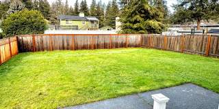 Spacious 4-Bedroom Home with Modern Comforts in Spanaway, WA Gallery 4