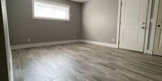 Eleanor Gallery 11