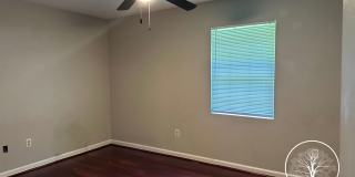 Move-In Incentive: Save $500 on Your First Month’s Rent!** Gallery 10