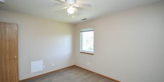 Spacious 2-Bedroom Townhome with Attached Garage in Brandon! Spacious 2-Bedroom Townhome with Attached Garage in Brandon! Gallery 27