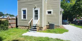 Beautifully Update 4 Bedroom House For Rent in Firestone Park Gallery 30