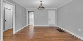 Newly Updated 2BD 1BA Duplex Home - Available Now! Newly Updated 2BD 1BA Duplex Home - Available Now! Gallery 9
