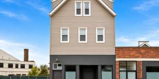 3125 N California, 3125 N California, Gallery 1