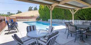 Charming 3 Bedroom 2 Bath home South of the Blvd Gallery 26