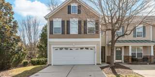 Spacious, end-unit townhome in North Raleigh! Spacious, end-unit townhome in North Raleigh! Gallery 1