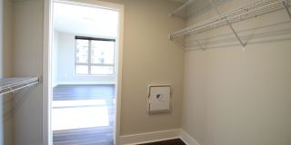 Main2525 Gallery 111