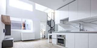 The Fairfax Gallery 22