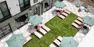 Artisan on 39th Gallery 81