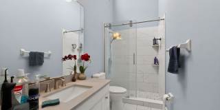 Spacious 4BR/3BA Pool Home in Jacksonville Gallery 17