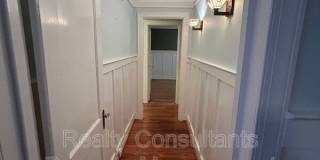 2461 Lyndhurst Avenue Gallery 110