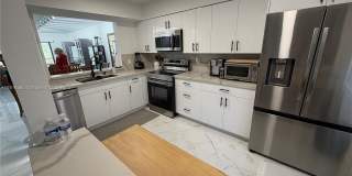 7290 Kinghurst Dr Gallery 38