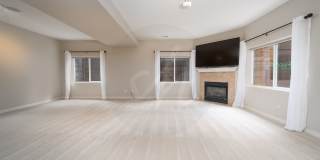 Gorgeous Rancher Located in University Bluffs Gallery 15
