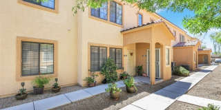 2041 HUSSIUM HILLS Street Gallery 1