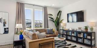 111 E CROMWELL Street Gallery 4