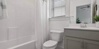 Spacious House with Elevated Amenities! Gallery 23