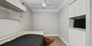 1050 LONGBOAT CLUB Road Gallery 17