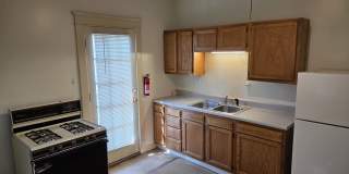 807 Ferris Ct, 1 Gallery 3