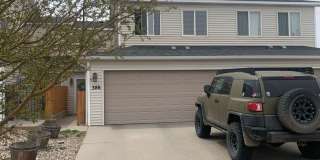 3 BEDROOM, 2.5 BATHROOM TWINHOME WITH 2 CAR ATTACHED GARAGE Gallery 1
