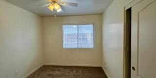 Beautiful home in Riverlakes Community Gallery 8