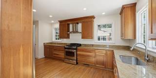 Chevy Chase Home | 4 Bed | 3.5 Bath | 2,500 Sf | Driveway Parking | Large Fenced-In Backyard w/ Deck Gallery 7