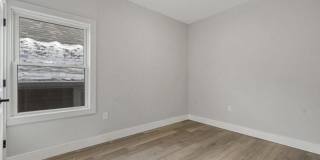 626 S 20Th St Gallery 8