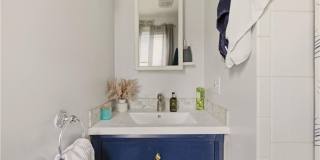 9 Bacheller Street Gallery 17