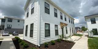 The Bungalows on the Lake - The View Gallery 270