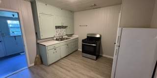 2614 East Archer Street Gallery 3