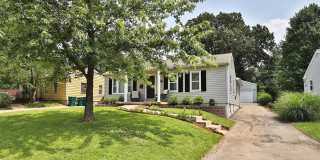3 BR, 2 BA, 2 car garage Webster Groves Home in Saint Louis Gallery 4
