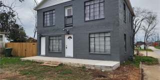 415 W Poplar Street unit: A Gallery 2