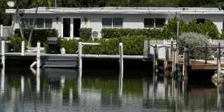 1301 Grouper Drive Gallery 1