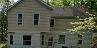 315 1/2 S 5th Ave Gallery 1