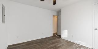 1030 Hunter Trail Gallery 23