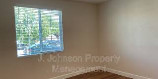 644 Albany St Gallery 17