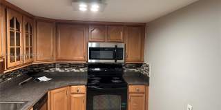 1100 Saint Charles Pl Gallery 6