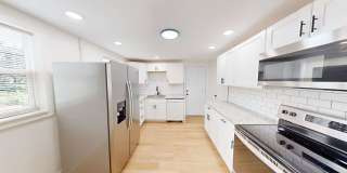 978 Linwood Ave Gallery 14