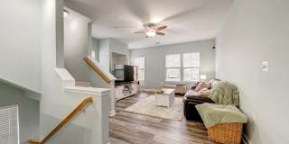 42461 ROCKROSE Square Gallery 8