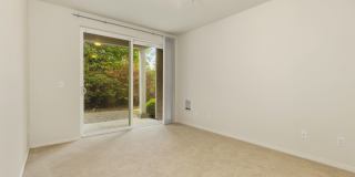 Creekside Apartments Gallery 10