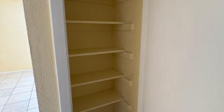 AVAILABLE NOW 1/1 Condo for Rent in Fort Myers Gallery 10