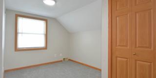 2153 Green - BRRE Gallery 1